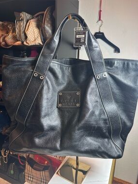 Gucci Leather Handbag